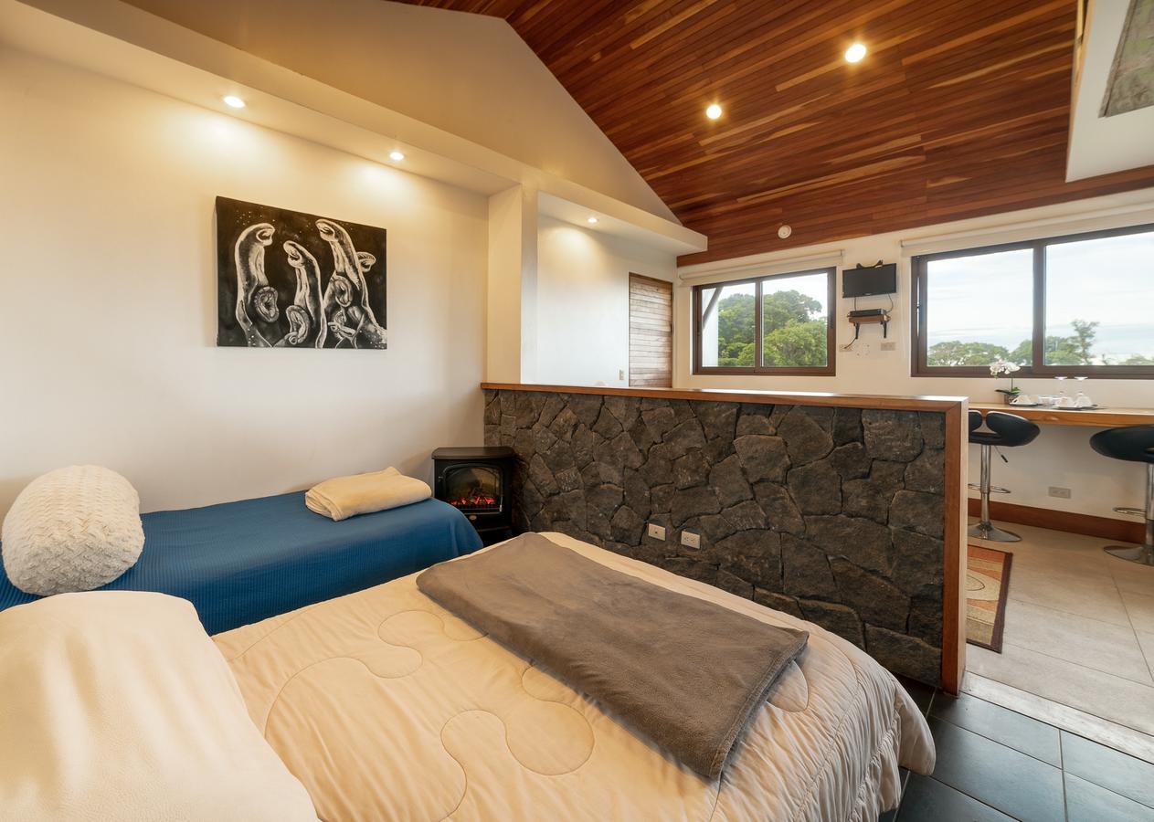 Altura Hotel Poasito Eksteriør billede